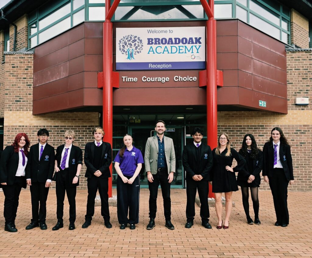 Dan Aldridge MP visits Broadoak Academy